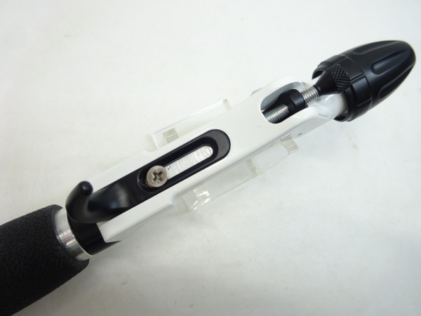 カメレオングリップ ブラック/チェンジングカラー